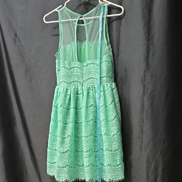 En Creme Mint Lace Mini Dress - Picture 8 of 9